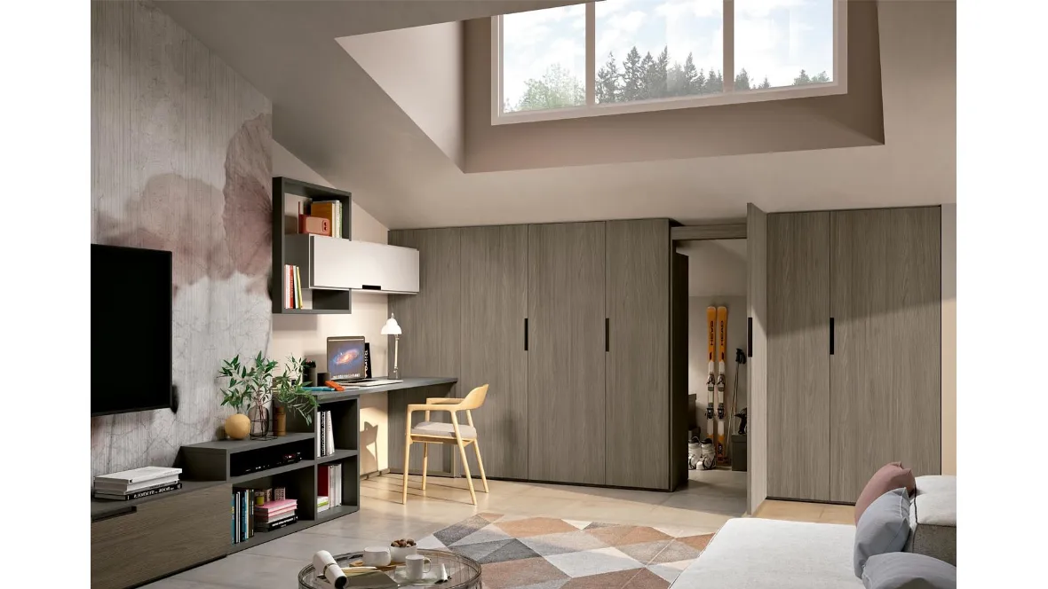 Armadio scalare per mansarda in legno Composizione 16 di Ferrimobili
