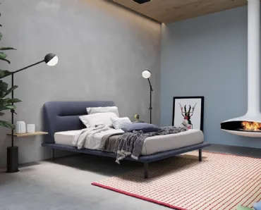 Letto in tessuto con testiera imbottita dalle linee eleganti ed esssenziali Malè di Novaluna