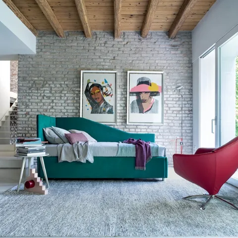 Letto Singolo in tessuto con testiera Diagonal di Tomasella