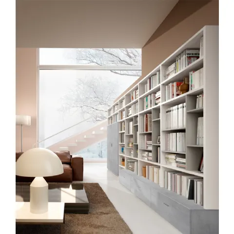 Libreria Living 78D con vani a giorno e ante in materico effetto cemento di Ferrimobili