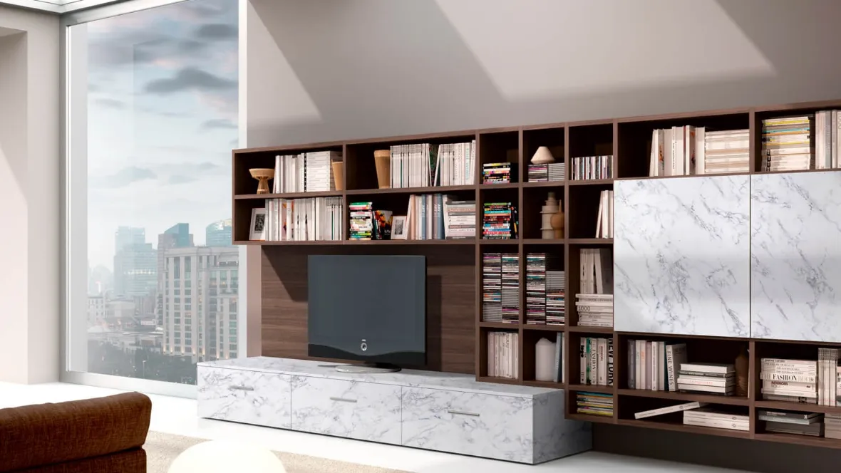 Libreria Living 81D con ante in materico effetto marmo bianco di Carrara e vani a giorno in legno di Olmo di Ferrimobili