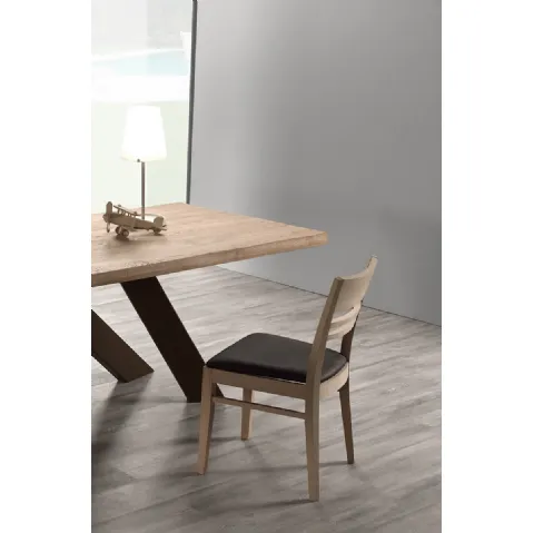 Sedia Amelie in legno di Pizzolato