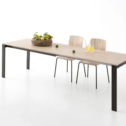 Tavolo Simple di Pointhouse