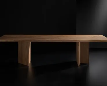 Tavolo Vero Compact Boomerang in legno massello di Arte Brotto